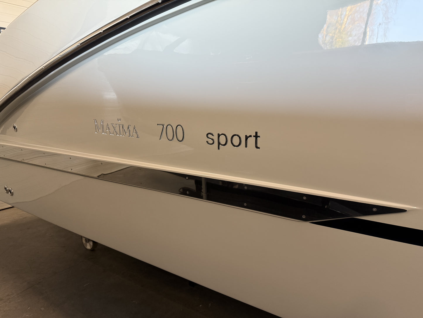 New Maxima 700 Sport- 2025