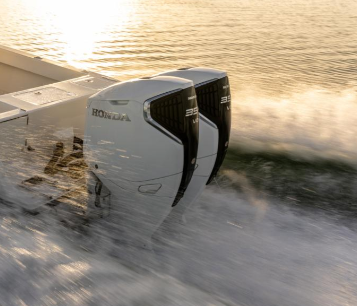 Honda Outboard Engine BF 350 Triple 1050 HP