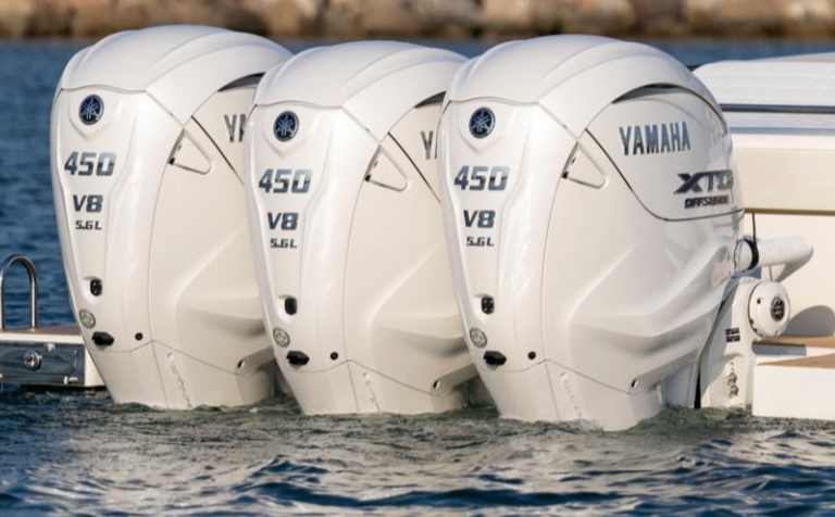 New Yamaha Outboard Engine XF 450 Grey incl. Rigging Kit