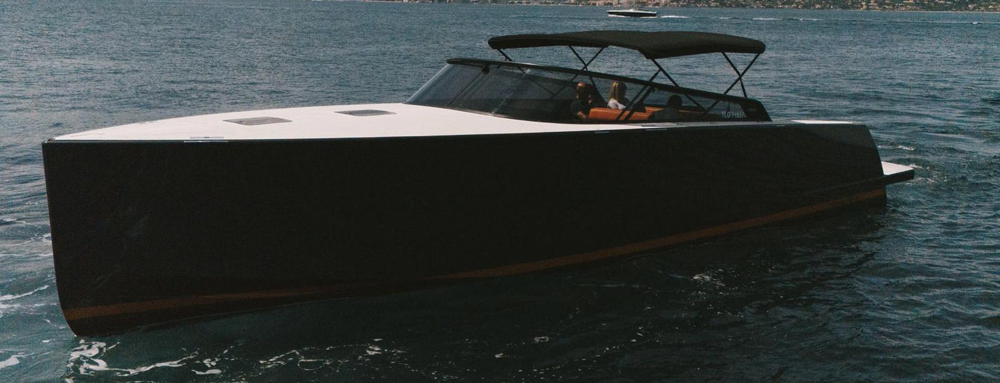 VanDutch 2024 40f/12m 880 HP