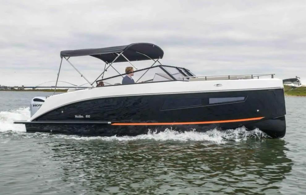 Maxima 800 Cabin Incl. Honda 250 HP- Price on request